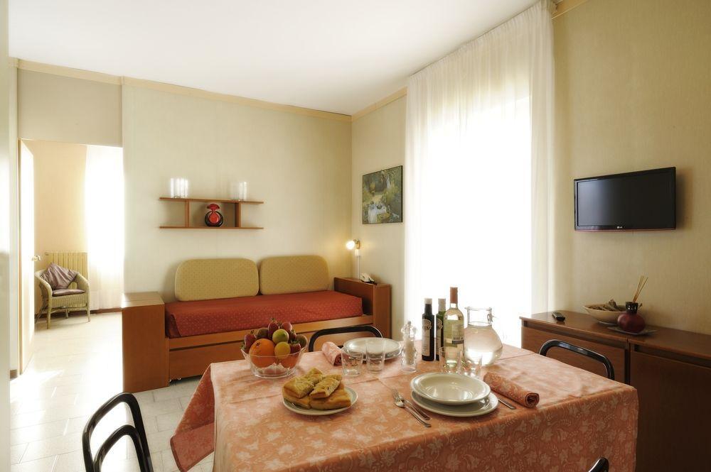 Residence San Marco Suites&Apartments אלסיו מראה חיצוני תמונה